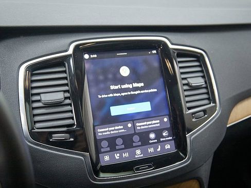 Certified 2023 Volvo XC90 B6 Plus w/ Protection Package AWD/4WD image 19
