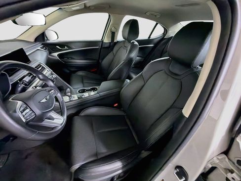 Used 2026 Genesis G70 2.5T RWD image 13