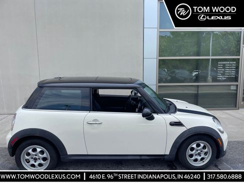 Used 2013 MINI Cooper Hardtop FWD image 1