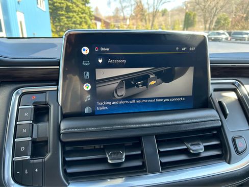 Used 2022 Chevrolet Tahoe Z71 w/ Off-Road Capability Package image 19