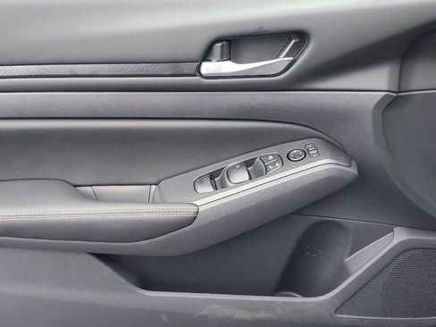 New 2025 Nissan Altima 2.5 SV w/ SV Special Edition Package image 5
