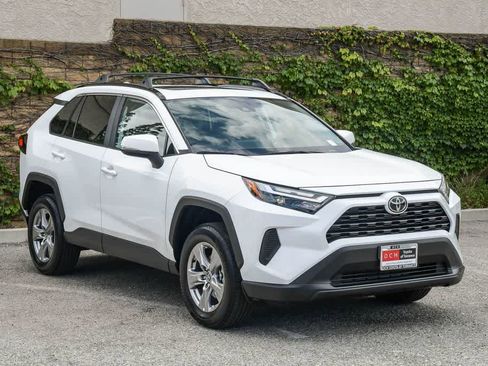 Certified 2025 Toyota RAV4 XLE w/ Convenience Package FWD image 3