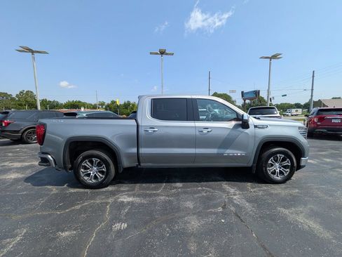 Used 2025 GMC Sierra 1500 SLT AWD/4WD image 11