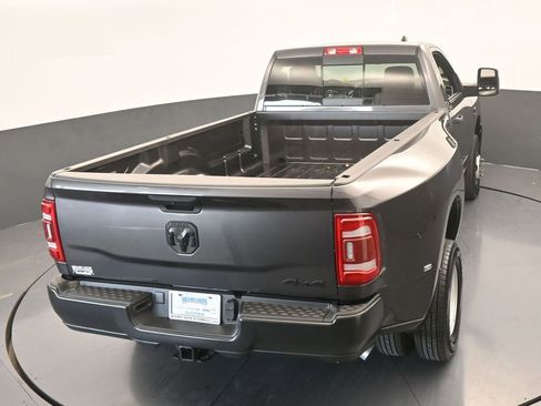 Used 2024 RAM 3500 Tradesman image 43