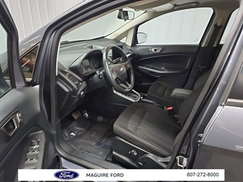Used 2020 Ford EcoSport SE image 31