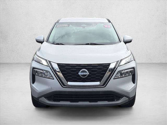 Used 2022 Nissan Rogue SV FWD image 3