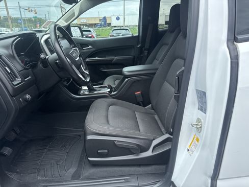 Used 2022 GMC Canyon Elevation image 12