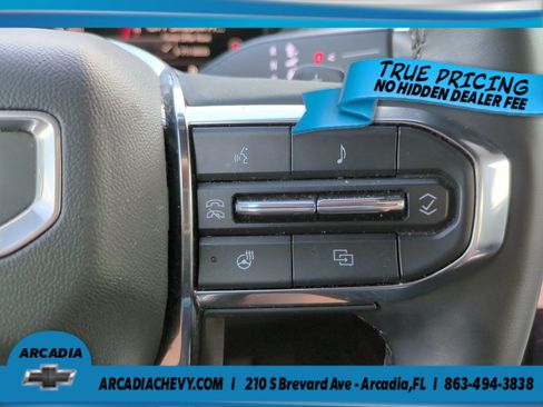 Used 2025 GMC Yukon Elevation AWD/4WD image 27