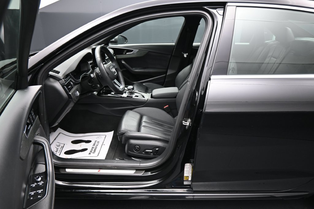 Used 2024 Audi A4 2.0T Premium Plus AWD/4WD image 9