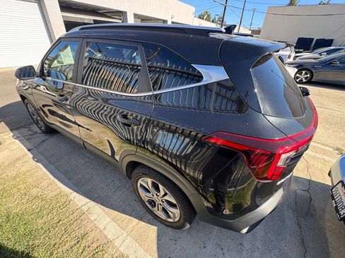 Used 2024 Kia Seltos S FWD image 4