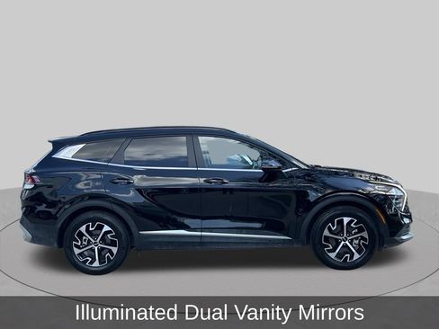 Used 2025 Kia Sportage EX w/ Premium Package FWD image 6