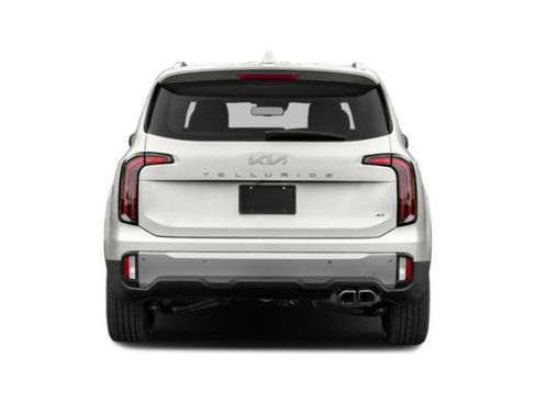 Used 2023 Kia Telluride EX w/ EX Captain's Chair Package image 8