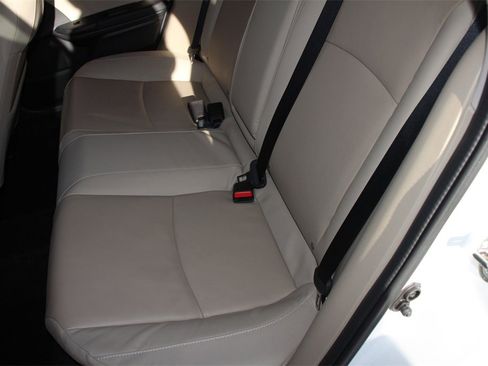 Used 2016 Honda Civic Touring image 19