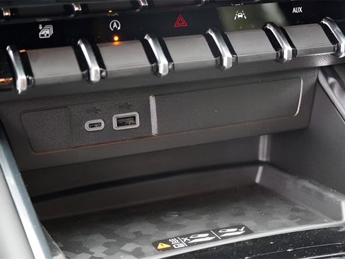 New 2026 GMC Canyon AT4 w/ Technology Plus Package image 16