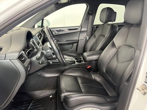 Used 2017 Porsche Macan S AWD/4WD image 11