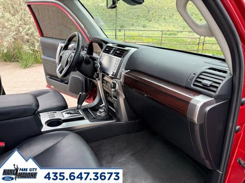 Used 2021 Toyota 4Runner Limited AWD/4WD image 36
