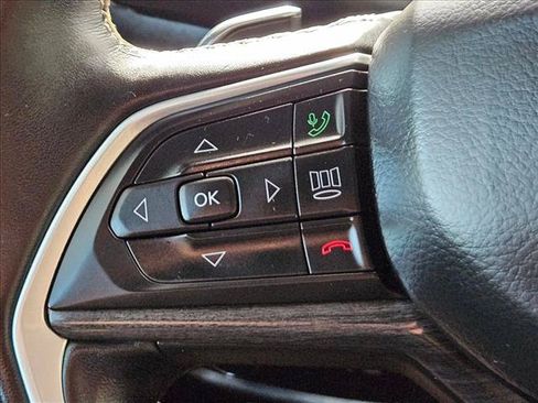 Used 2021 Jeep Grand Cherokee L Limited RWD image 24