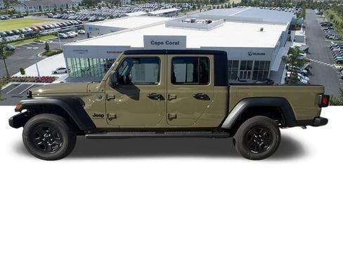 New 2026 Jeep Gladiator Sport AWD/4WD image 8