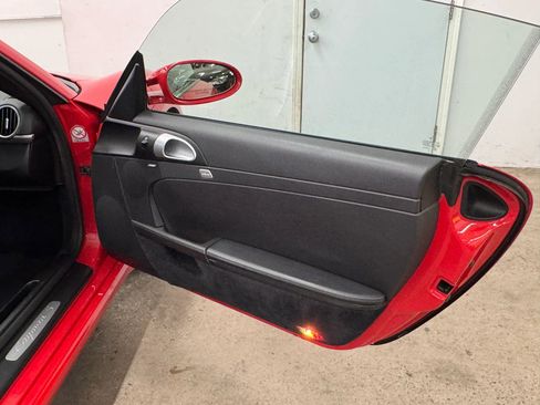 Used 2007 Porsche Cayman S RWD image 17