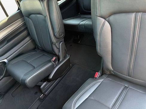 New 2026 Jeep Grand Wagoneer Limited image 22