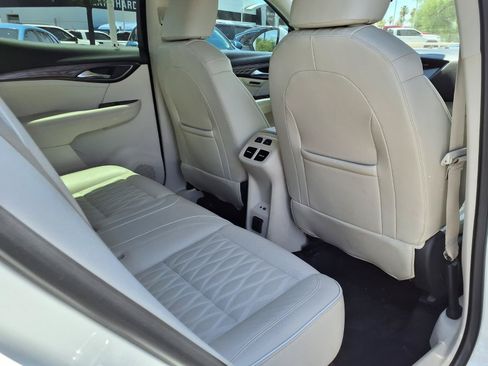 Used 2021 Buick Envision Avenir w/ Technology Package II FWD image 13
