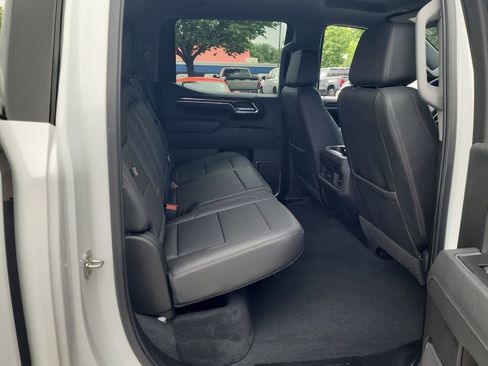 Certified 2025 Chevrolet Silverado 1500 LT Trail Boss w/ Convenience Package II AWD/4WD image 27