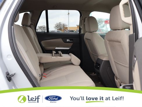 Used 2013 Ford Edge SE image 29
