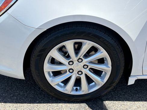 Used 2015 Buick LaCrosse Leather FWD image 10