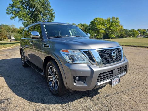 Used 2019 Nissan Armada SV image 5