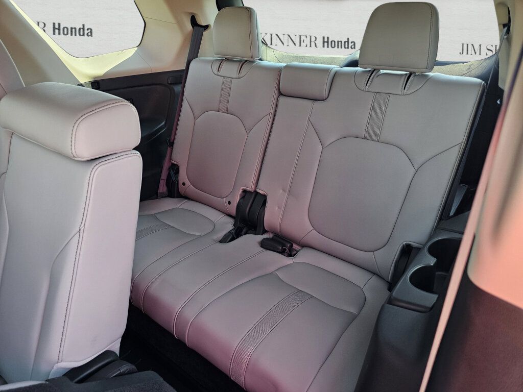 Certified 2024 Honda Pilot EX-L image 34