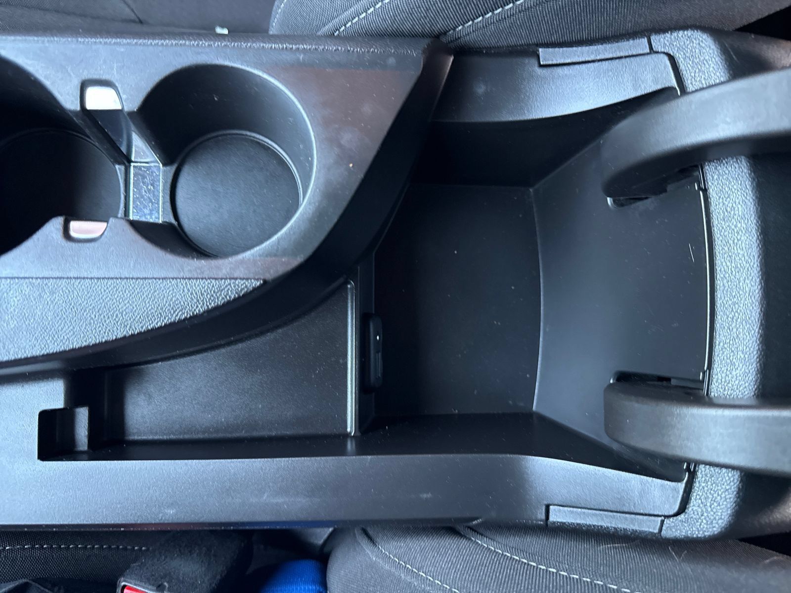 Used 2020 Chevrolet Camaro LT w/ Redline Edition RWD image 23