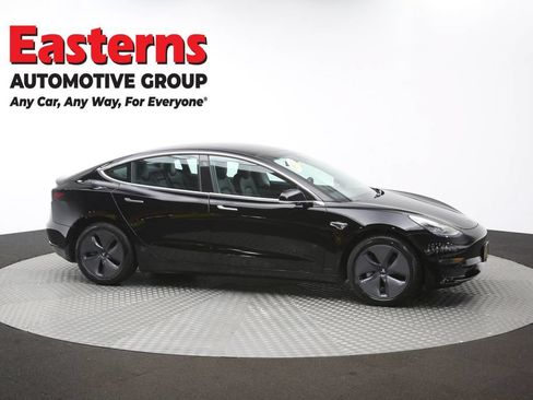 Used 2019 Tesla Model 3 Standard Range RWD image 39