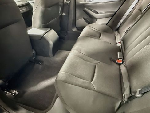 Used 2023 Honda Accord EX image 34
