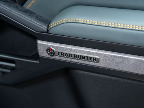 Used 2025 Toyota 4Runner Trailhunter image 62