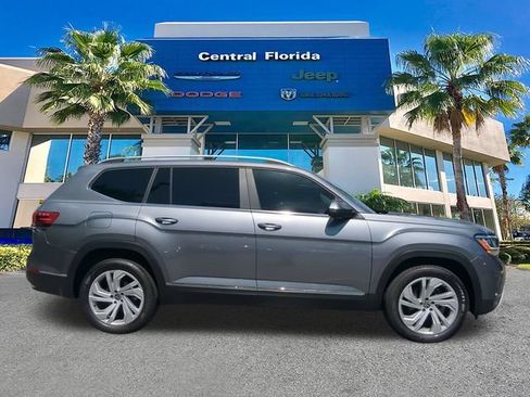 Used 2022 Volkswagen Atlas SEL AWD/4WD image 4