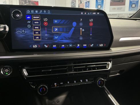 New 2026 Chevrolet Traverse LT AWD/4WD image 22