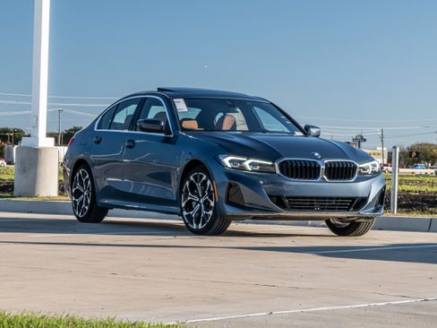 New 2026 BMW 330i Sedan w/ Premium Package image 2