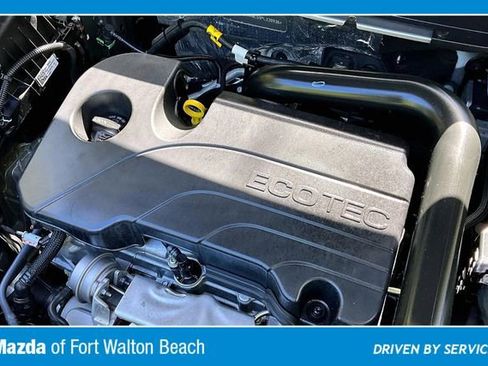 Used 2023 Chevrolet Equinox RS w/ LPO, Floor Liner Package FWD image 31