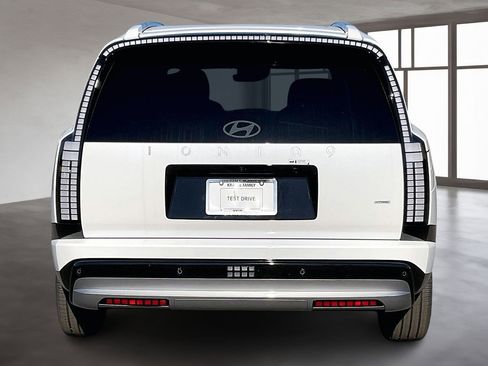 New 2026 Hyundai Ioniq 9 Limited image 4