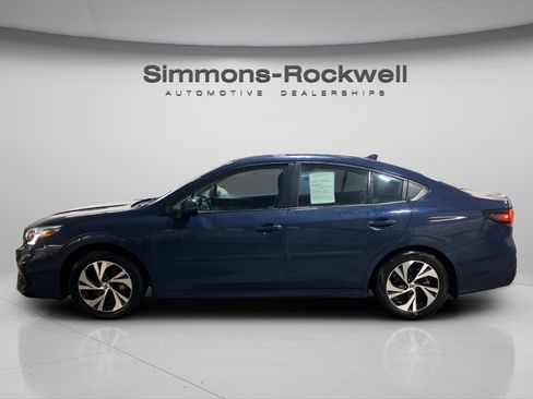 Used 2024 Subaru Legacy Premium image 8
