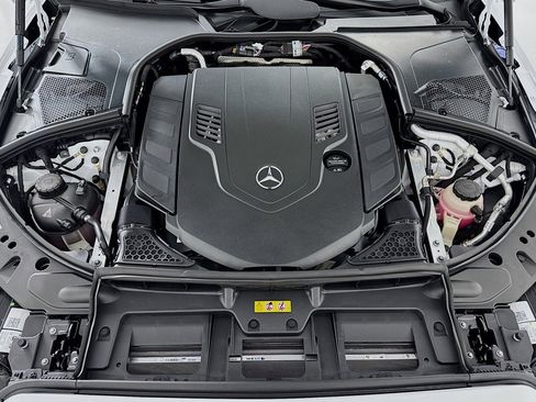 New 2026 Mercedes-Benz S 580 4MATIC Sedan image 10