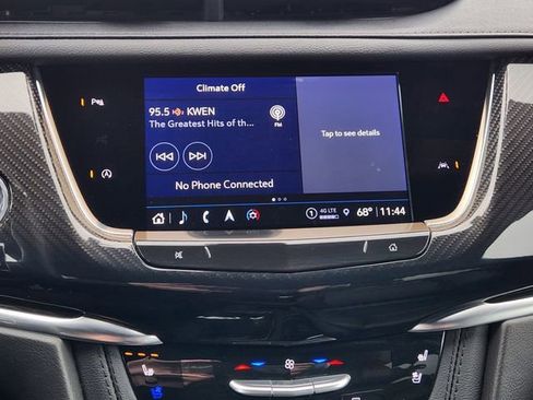 Used 2024 Cadillac XT6 Sport image 18