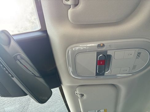 New 2026 Hyundai Ioniq 9 SEL image 24