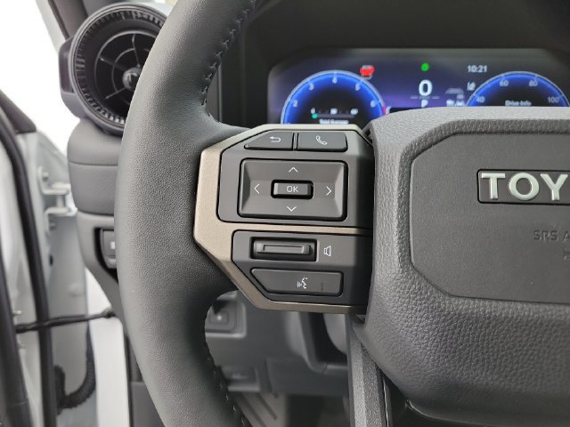 Used 2027 Toyota Land Cruiser AWD/4WD image 25