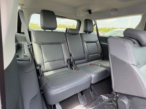 New 2026 Ford Expedition Max Active image 6