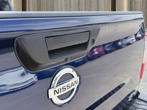Used 2021 Nissan Titan SV w/ Accessory Utility Package RWD image 11
