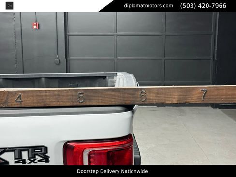 Used 2023 Ford F150 XLT w/ XTR Package image 46