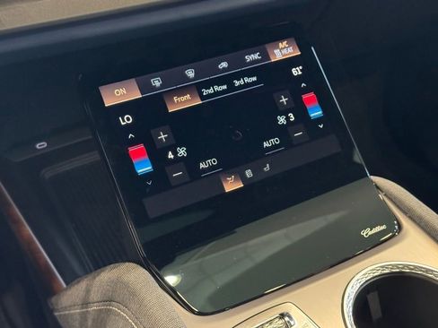 New 2026 Cadillac Vistiq Premium Luxury image 30
