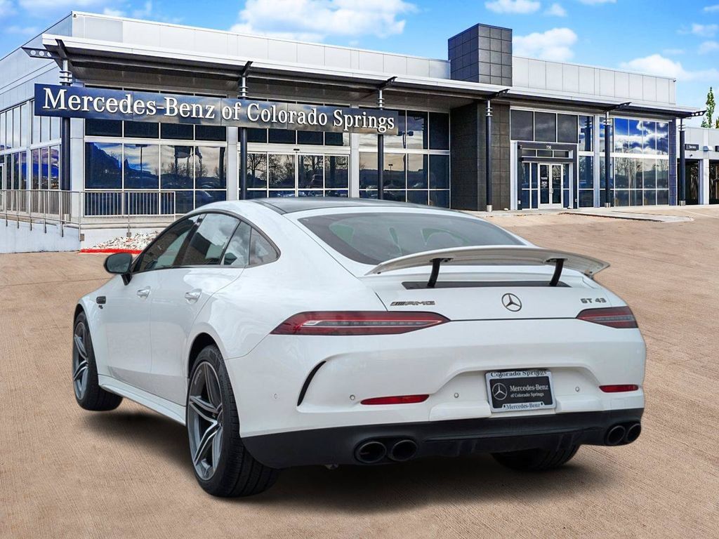 Used 2023 Mercedes-Benz AMG GT 43 image 7