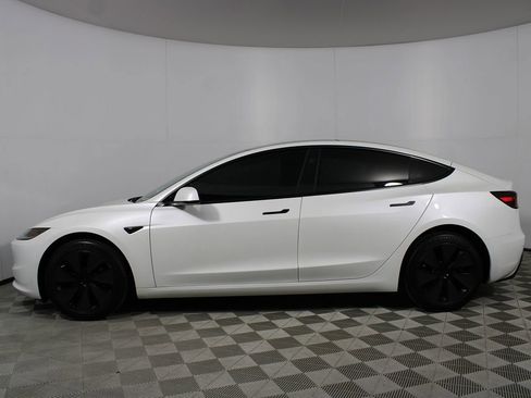 Used 2025 Tesla Model 3 Long Range RWD image 30